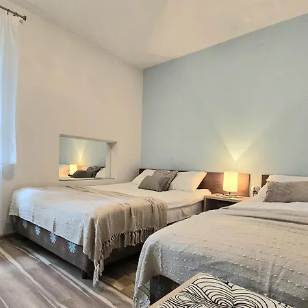 Willa Jagiellonka Centrum Blisko Termy I Dworzec Apartment